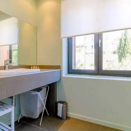 Select'sohome - Pour 8 Personnes Avec Jacuzzi, Vue Et Parking Au Coeur Du Lavandou ! - Moun Pantai *