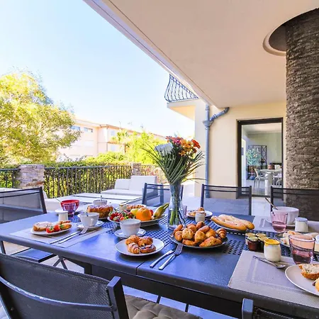 Select'sohome - Pour 8 Personnes Avec Jacuzzi, Vue Et Parking Au Coeur Du Lavandou ! - Moun Pantai *